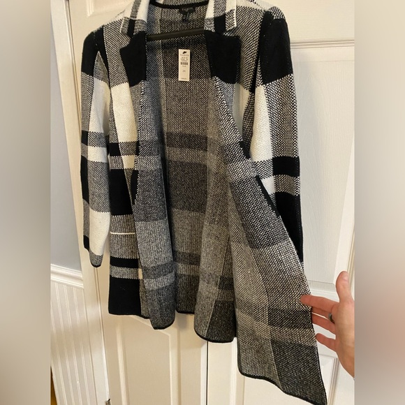 NWT Talbots Women’s Cardigan - Picture 3 of 6